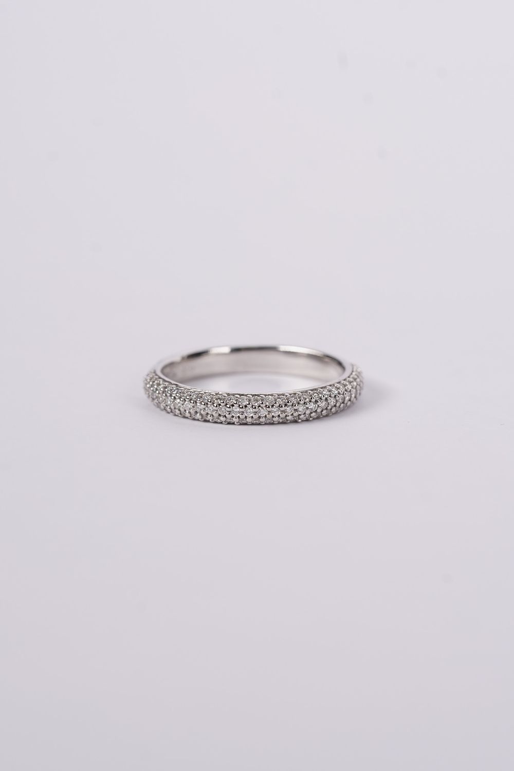 BDD- 14KW 3.10g .33ctw Diamond Pave Stackable Band (size 7)