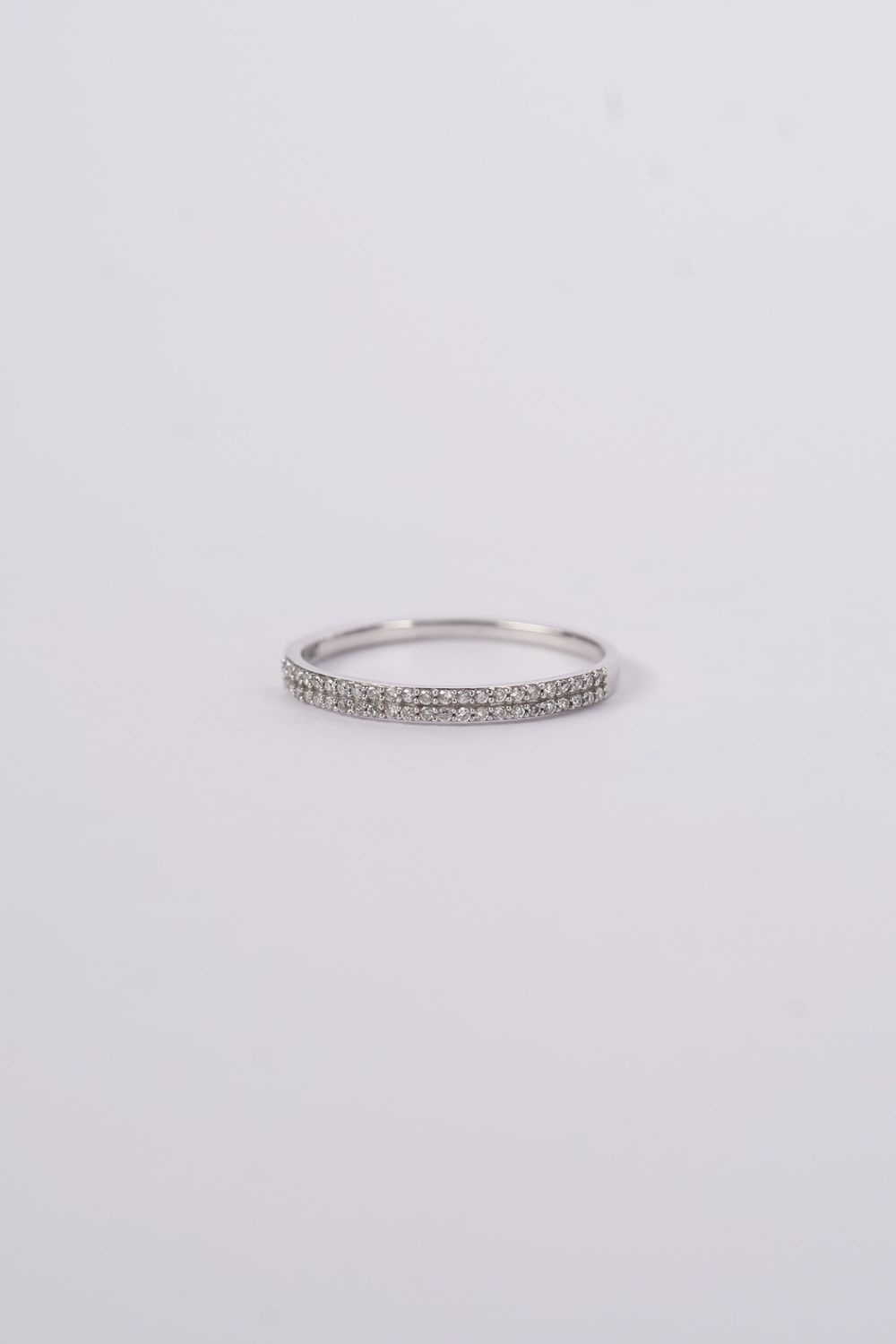 VNI- 14KW 1.15g .14ctw Diamond Stackable Band (size 7)