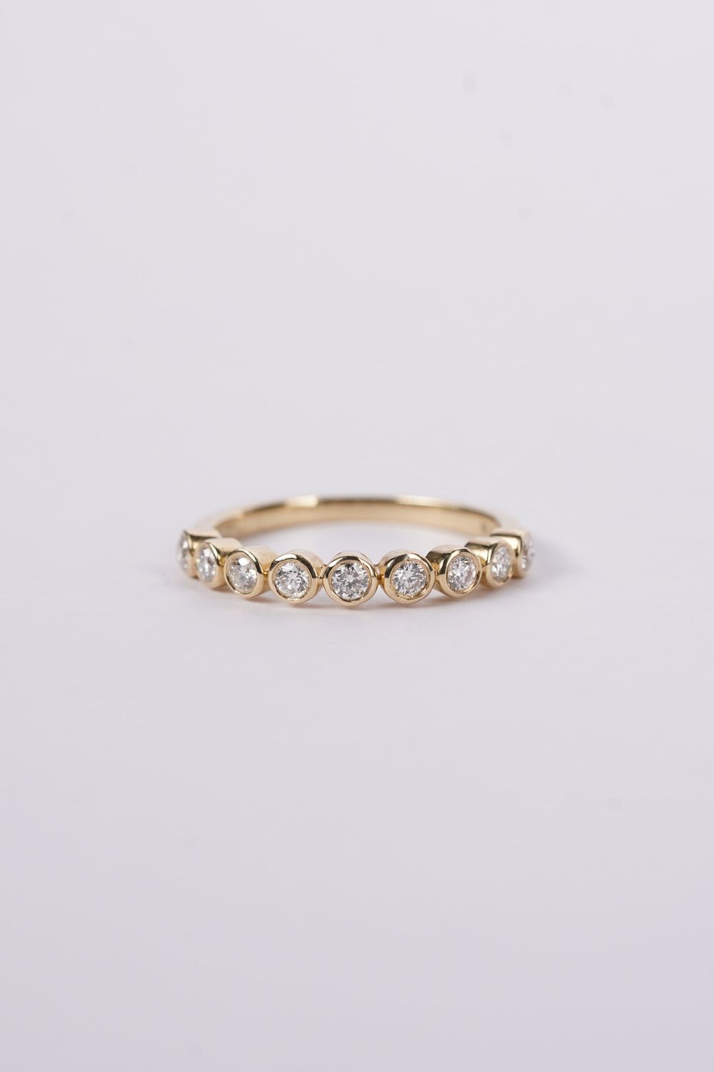 DTI- 14KY 2.05g .38ctw Diamond Bezel Stackable Band (size 6.5)
