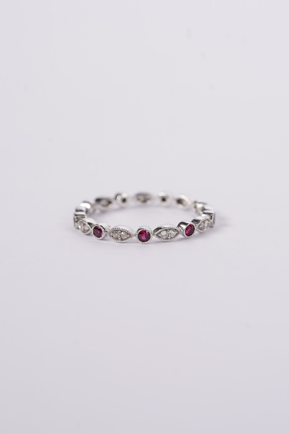 VDN- 14KW 1.7g .25ctw Diamond &amp; Ruby Stackable Band (size 7)