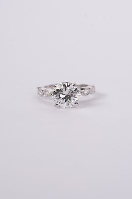 RTPTP- 14KW 5.00g 4.55ctw (4.03ctr) E/VVS2 GIA Diamond Solitaire Engagement Ring (size 6.5)