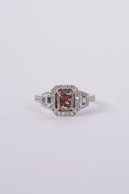BETT- 18KW 4.35g 2.20ctw (1.45ctr) Pink/Brown/I1 GIA Radiant Diamond Halo Engagement Ring (size 6.5)