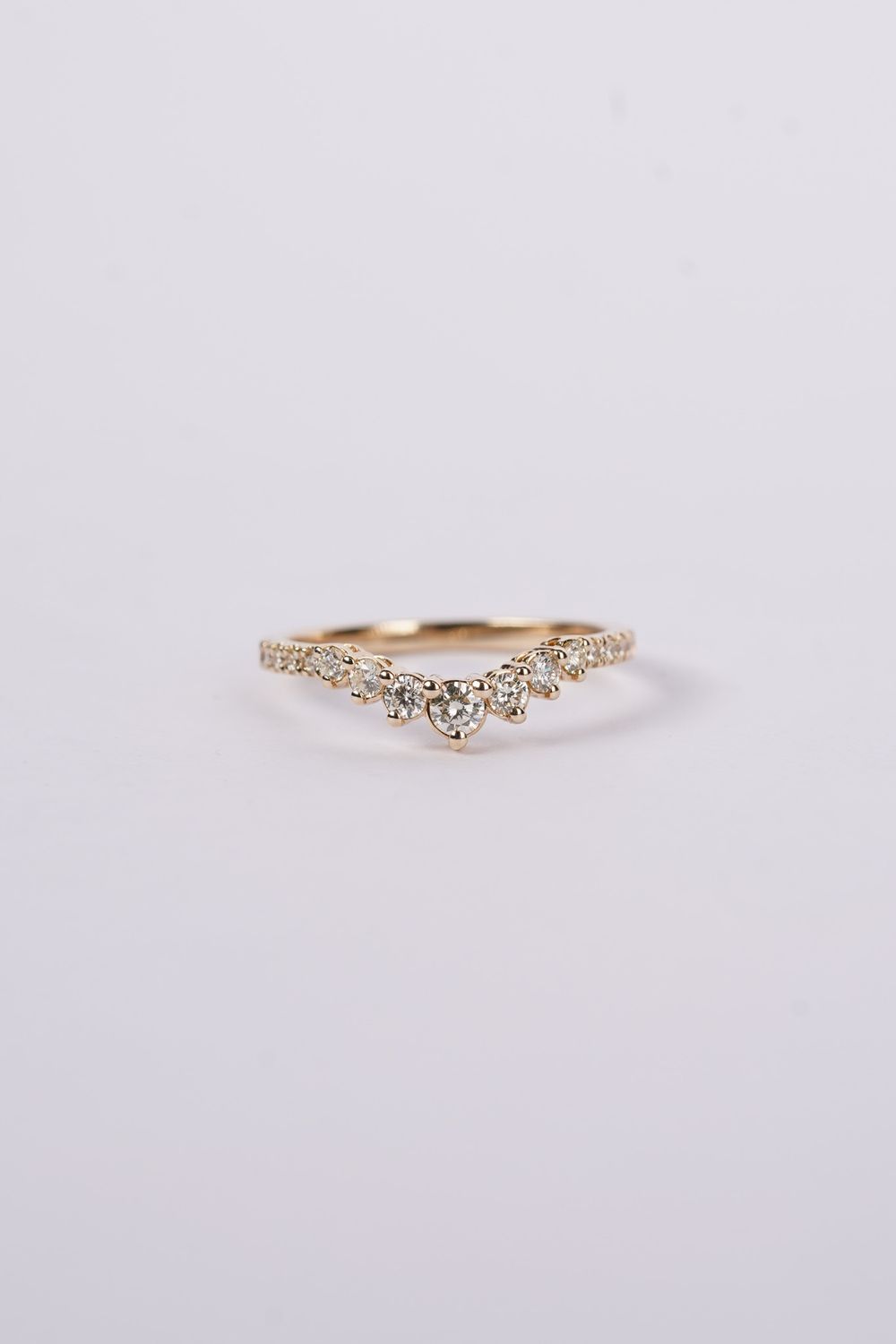DIEX- 14KY 1.85g .38ctw Diamond Contour Stackable Band (size 7)