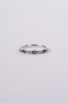 AVT-10KW 1.7g .07ctw Diamond .50ctw Sapphire Stackable Band (size 7)