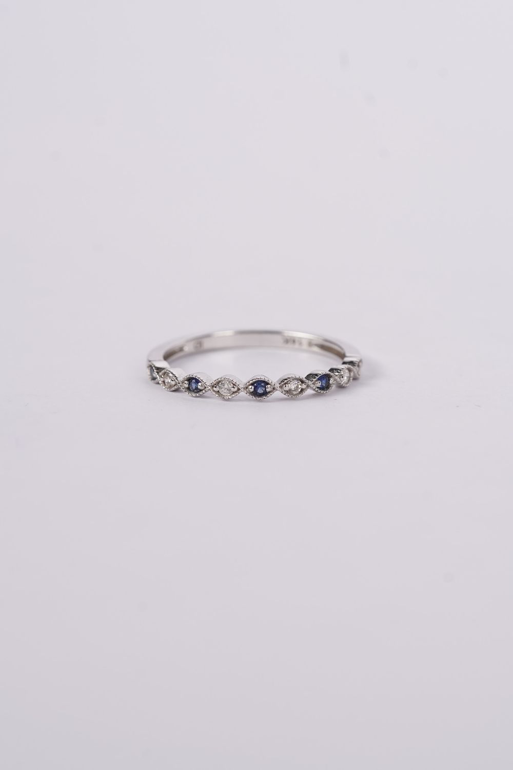 VAN-14KW 1.5g .18ctw Diamond &amp; Sapphire Stackable Band (size 7)