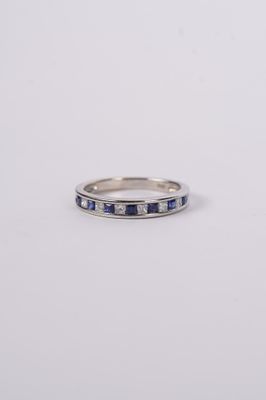 ADT-14KW 2.7g .26ctw Diamond .40ctw Sapphire Stackable Band (size 6.5)