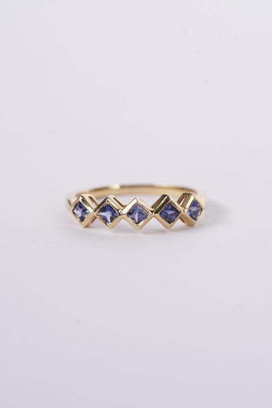 NRLX- 14KY 1.94g .52ctw Sapphire Bezel Fashion Ring (size 7)