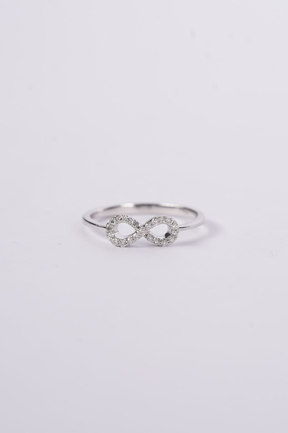 ATT- 14KW .18ctw Diamond Infinity Fashion Ring (size 7)