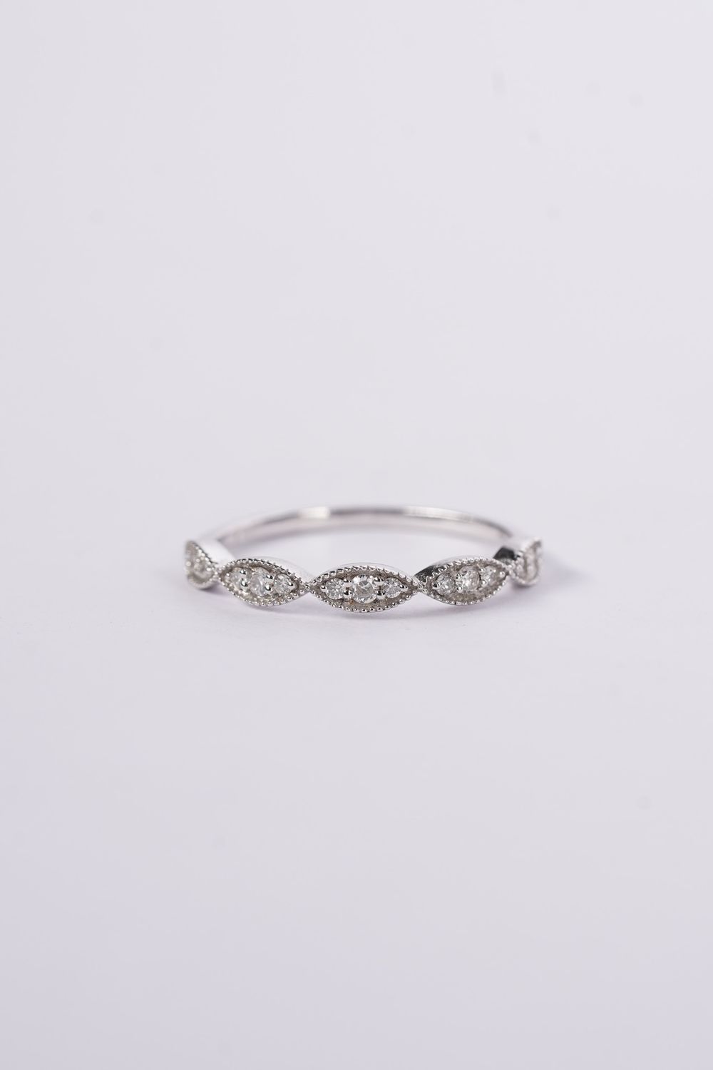 VIE- 14KW 1.62g .20ctw Diamond Stackable Band (size 7)