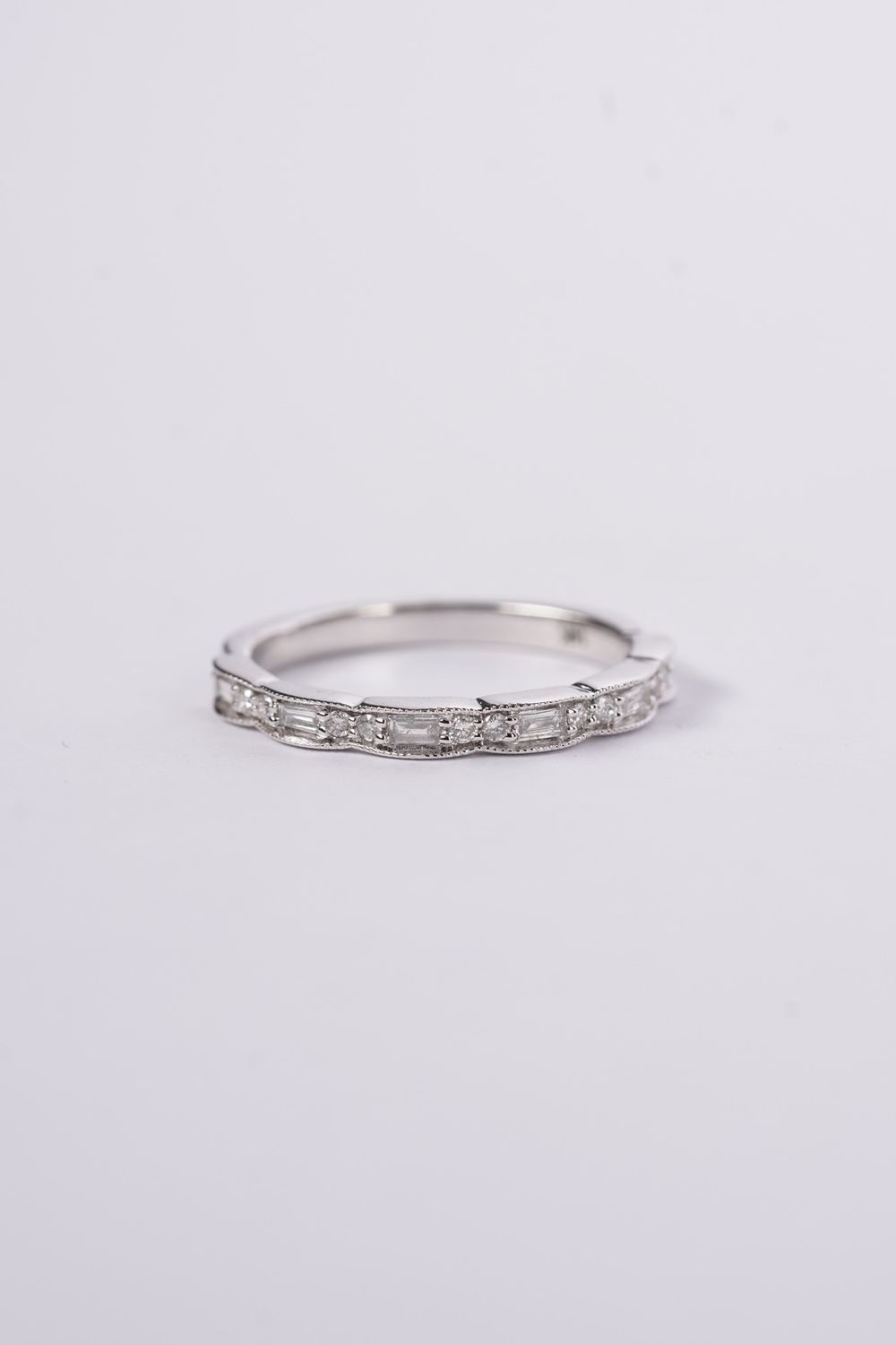 AII- 14KW 2.6g .28ctw Diamond Stackable Band (size 7)