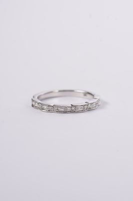 AII- 14KW 2.6g .28ctw Diamond Stackable Band (size 7)
