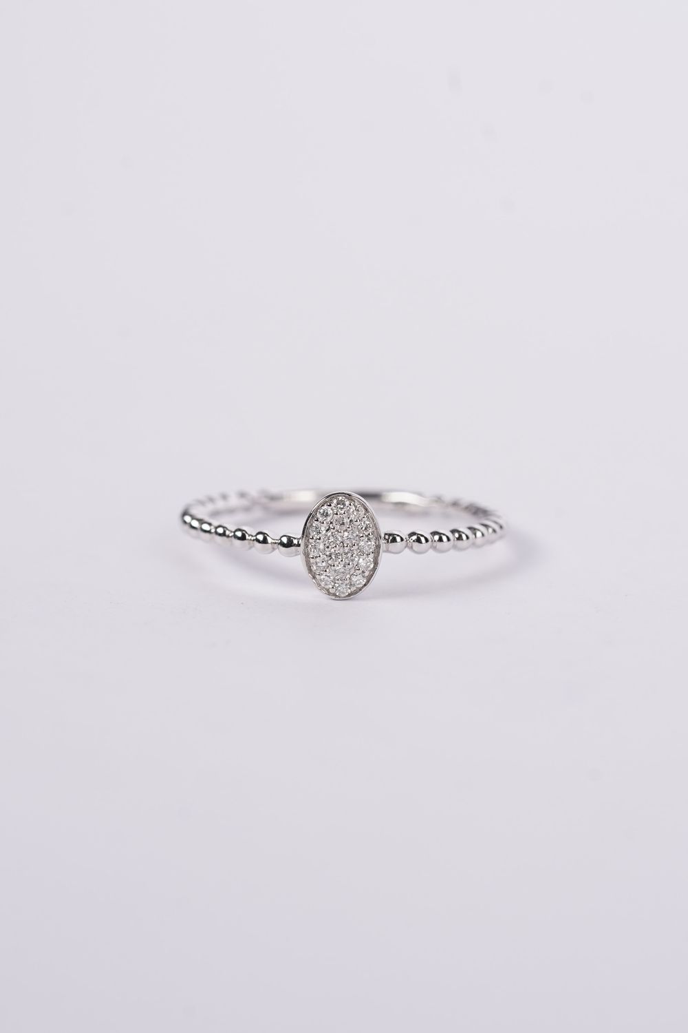 VDI- 14KW 1.64g .10ctw Diamond Beaded Oval Ring (size 7)