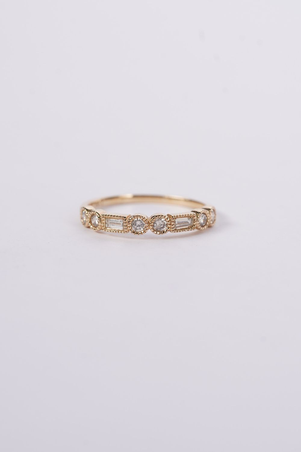 NRN- 14KY 1.7g .45ctw Round &amp; Baguette Diamond Stackable Band (size 7)