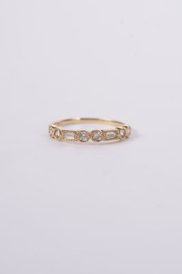 NRN- 14KY 1.7g .45ctw Round &amp; Baguette Diamond Stackable Band (size 7)