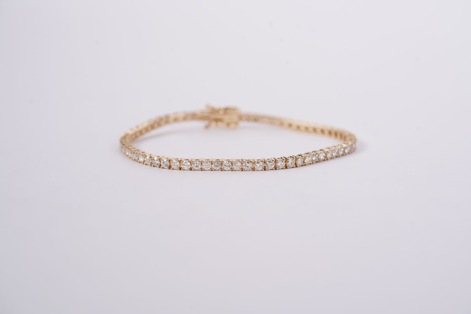 ATPT- 14KY 8.01g 4.00ctw Diamond Tennis Bracelet 7&quot;