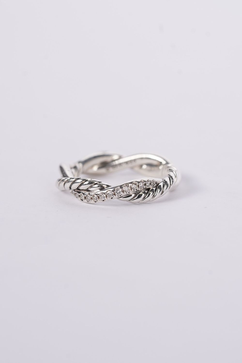 VET- Sterling 3.82g .06ctw Diamond David Yurman Infinity Band (size 5.5)