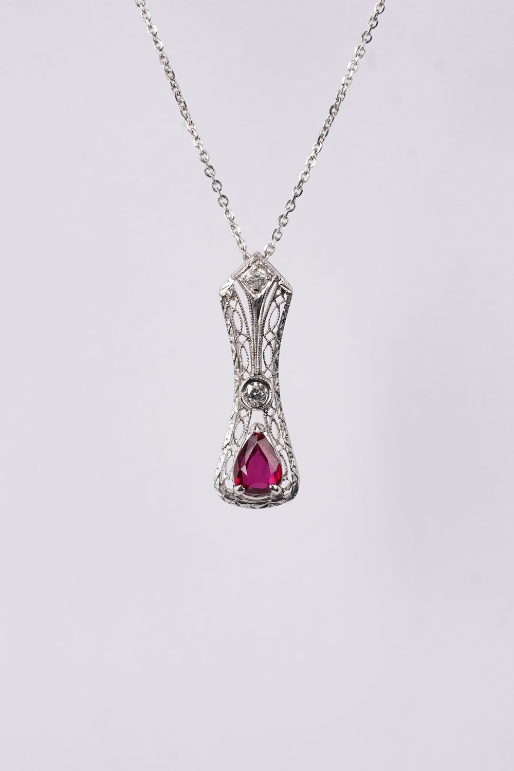 NAB- 14KW 3.69g .87ctw (.75ctr) Ruby &amp; Diamond Antique Necklace 16-18&quot;