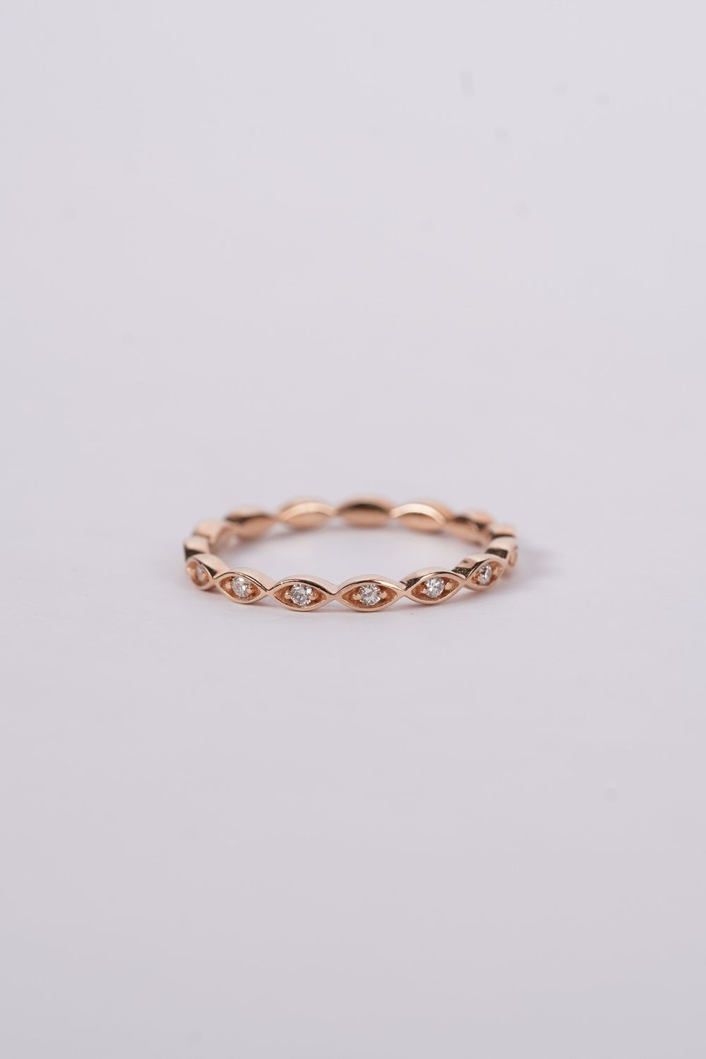 14KR 1.7g .09ctw Diamond Stackable Band (size 7)