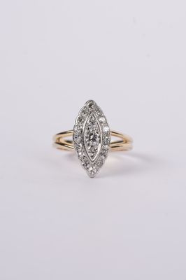 VRT- 14KWY 3.68g .35ctw Diamond Antique Ring (size 6)