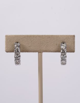 VLET- 14KW 6.51g 2.55ctw Diamond Huggie Hoop Earrings