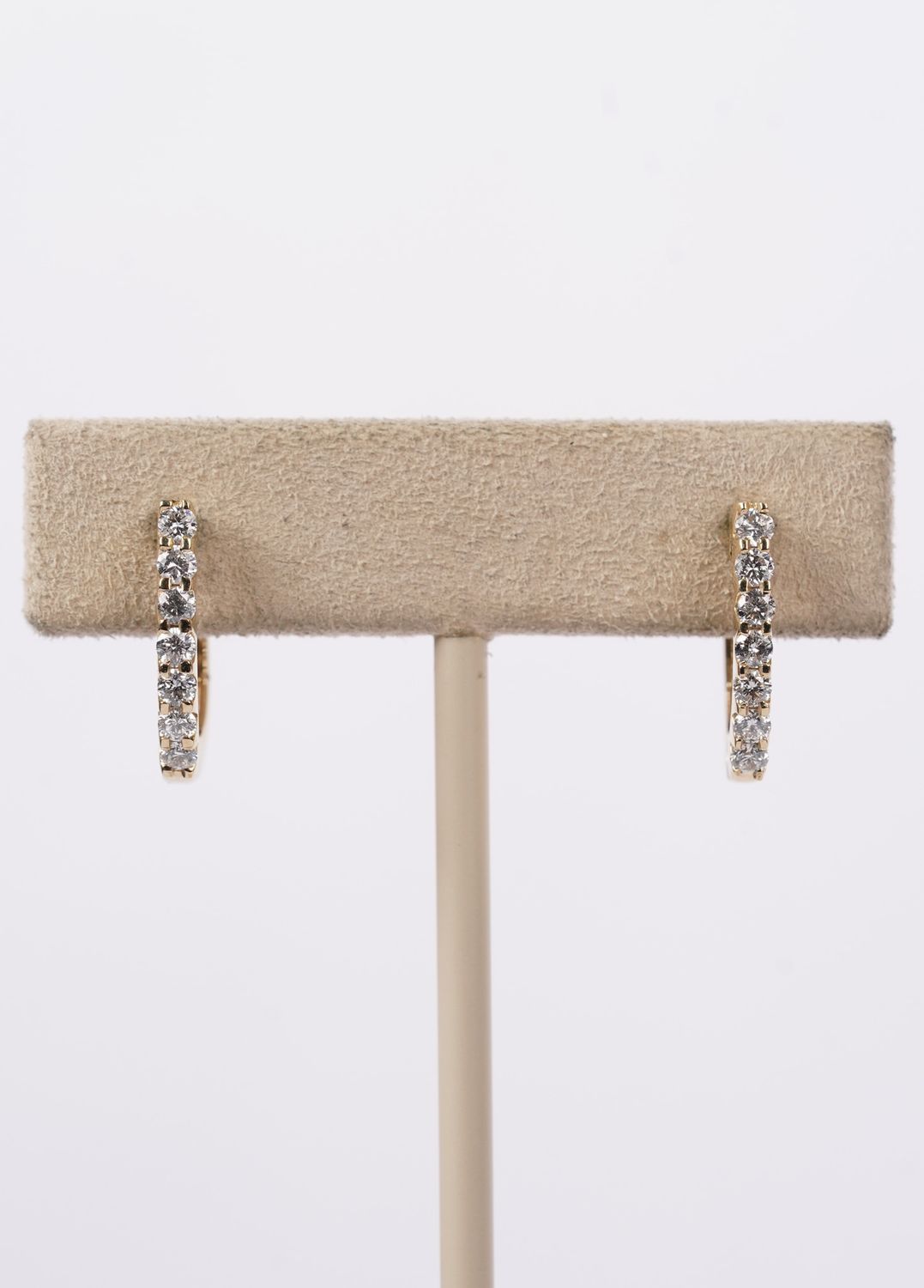 BATX-14KY 3.8g .55ctw Diamond Hoop Earrings
