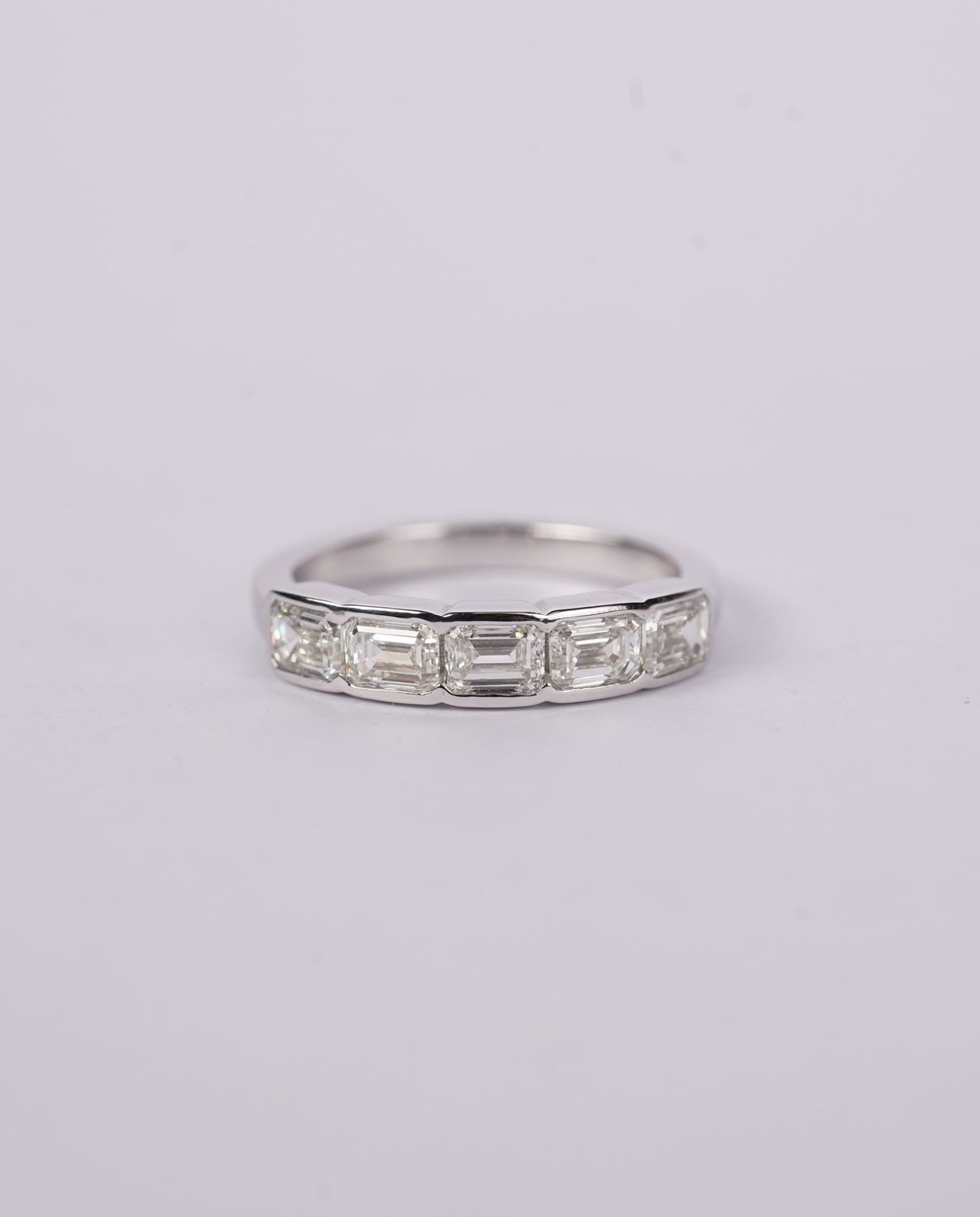 VIBB- 14KW 3.38g 1.50ctw H/VVS2 GIA Emerald Diamond Half Bezel Band (size 6.5)