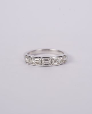 VIBB- 14KW 3.38g 1.50ctw H/VVS2 GIA Emerald Diamond Half Bezel Band (size 6.5)