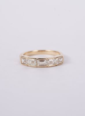 VIBB- 14KY 3.08g 1.50ctw I/VS1 GIA Emerald Diamond Half Bezel Band (size 6.5)
