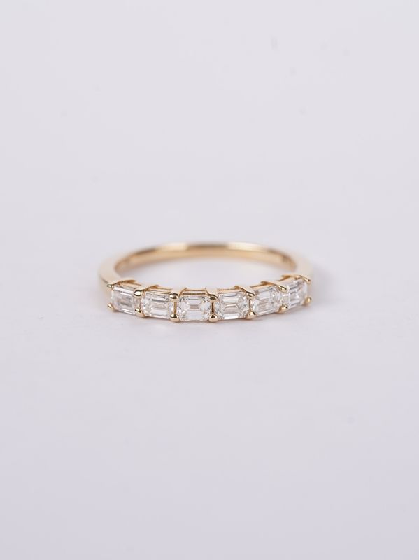 VVTT- 14KY 2.1g 1.25ctw G-H/VS Emerald Diamond Stackable Band (size 7)