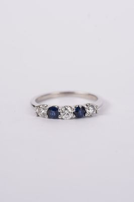 EETX- 14KW 2.39g .70ctw Diamond &amp; Sapphire Stackable Ring (size 7)