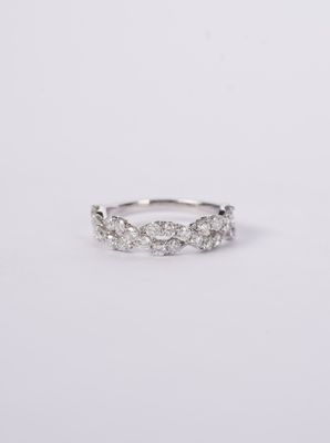 RVN- 14KW 3.90g 1.14ctw Diamond Twist Stackable Band (size 7)