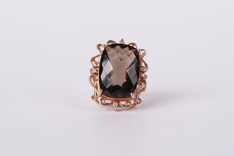 14KR 7.2g 11.79ctw Topaz &amp; Diamond Fashion Ring (size 6)