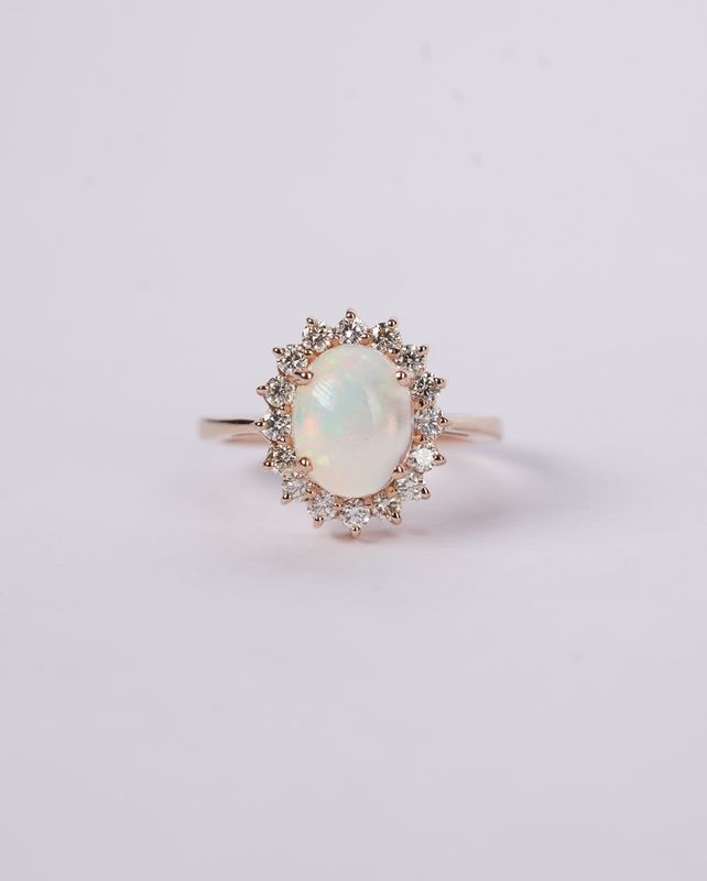 IETX- 14KR 3.72g 2.35ctw (1.70ctr) Opal &amp; Diamond Halo Ring (size 7)