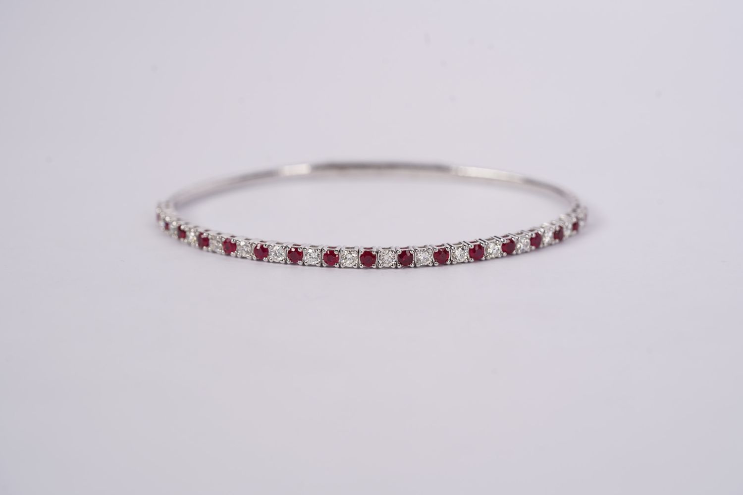 VNTT- 14KW 7.34g 1.98ctw Ruby &amp; Diamond Flex Bangle Bracelet