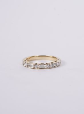 LTTX- 14KY 2.90g .86ctw Baguette &amp; Round Diamond Stackable Band (size 7.5)