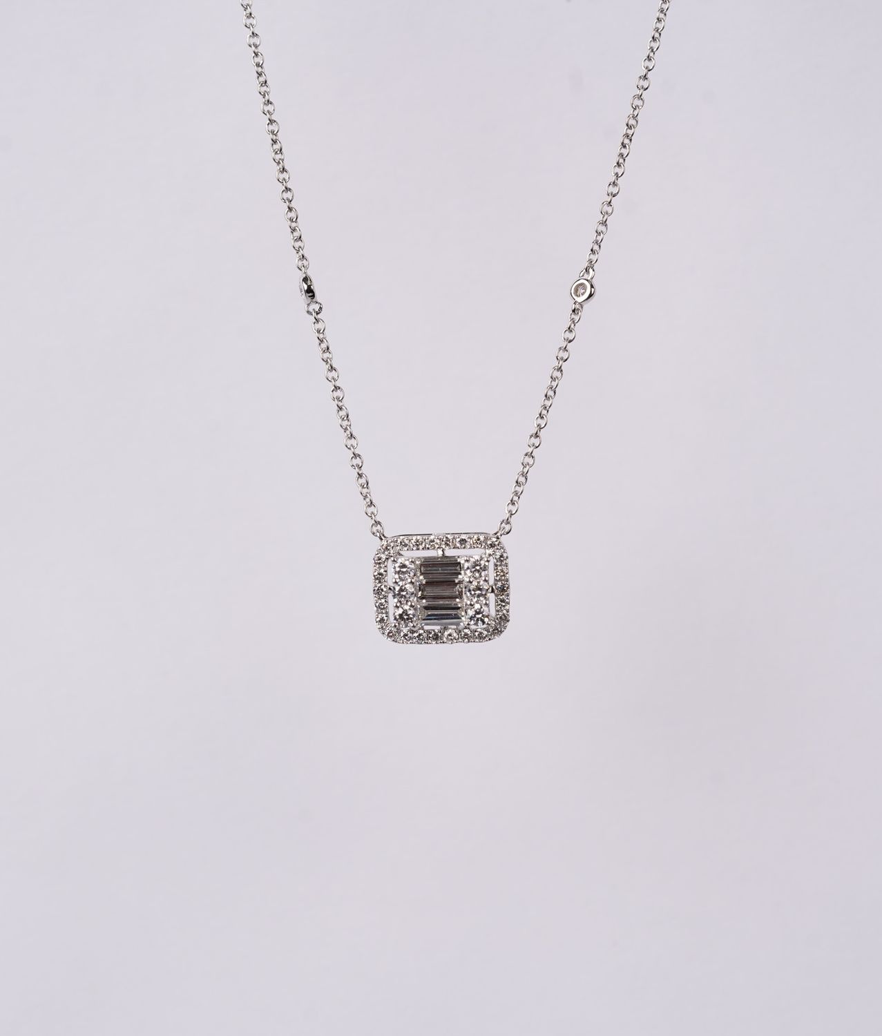 LTTX- 14KW 3.42g .80ctw Baguette &amp; Diamond Halo Pendant 18&quot;