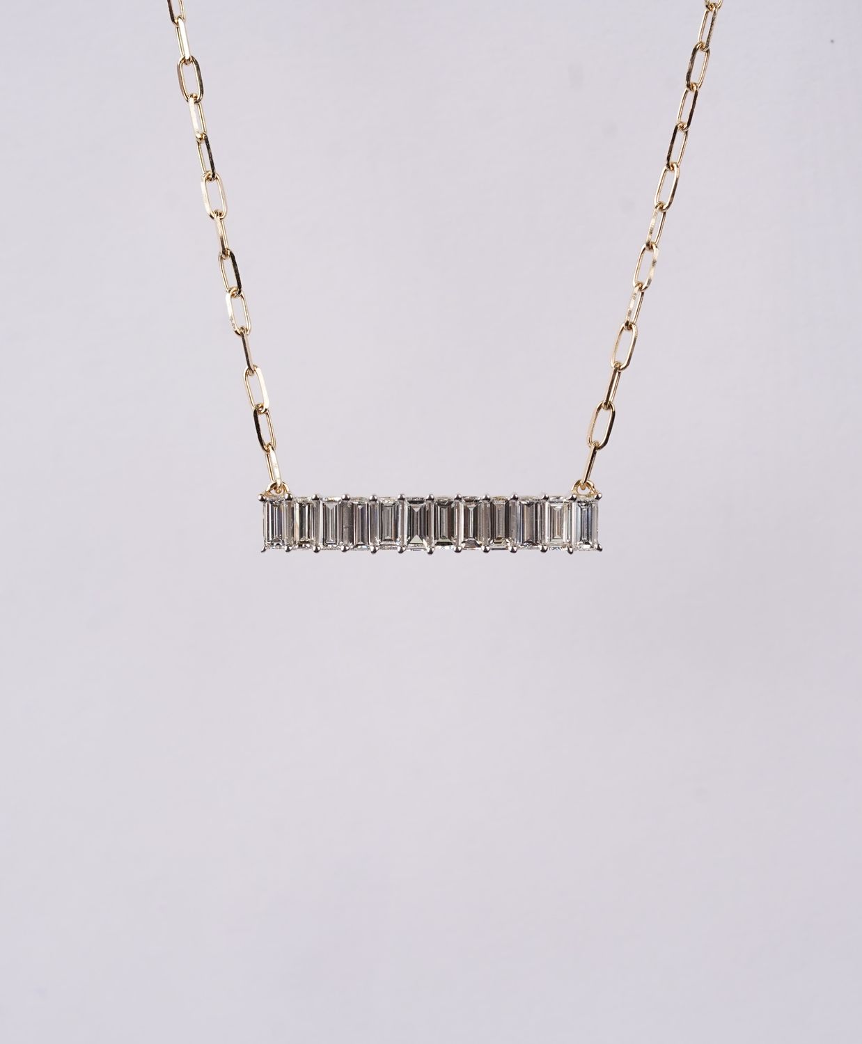 VITT- 14KY 5.20g 1.69ctw Baguette Diamond Bar Necklace 18&quot;