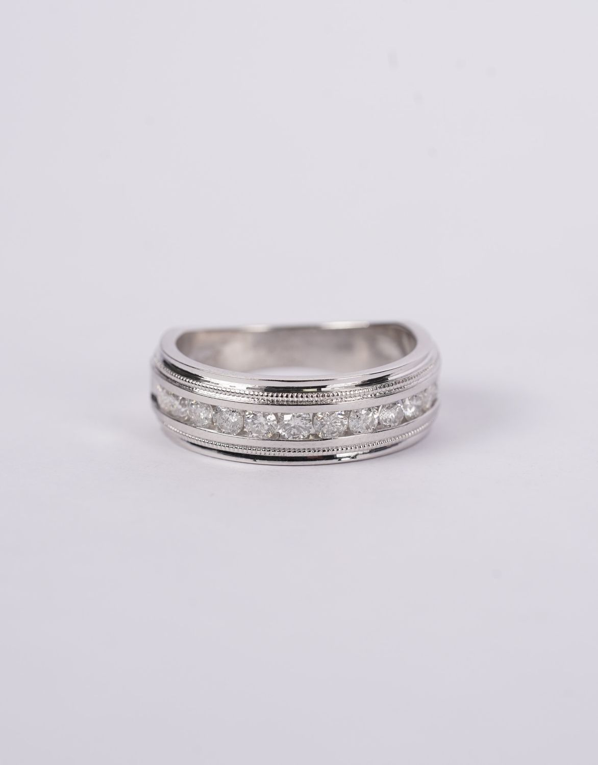 ETTX- 10KW 7.55g 1.00ctw Diamond Men&#39;s Band (size 10)