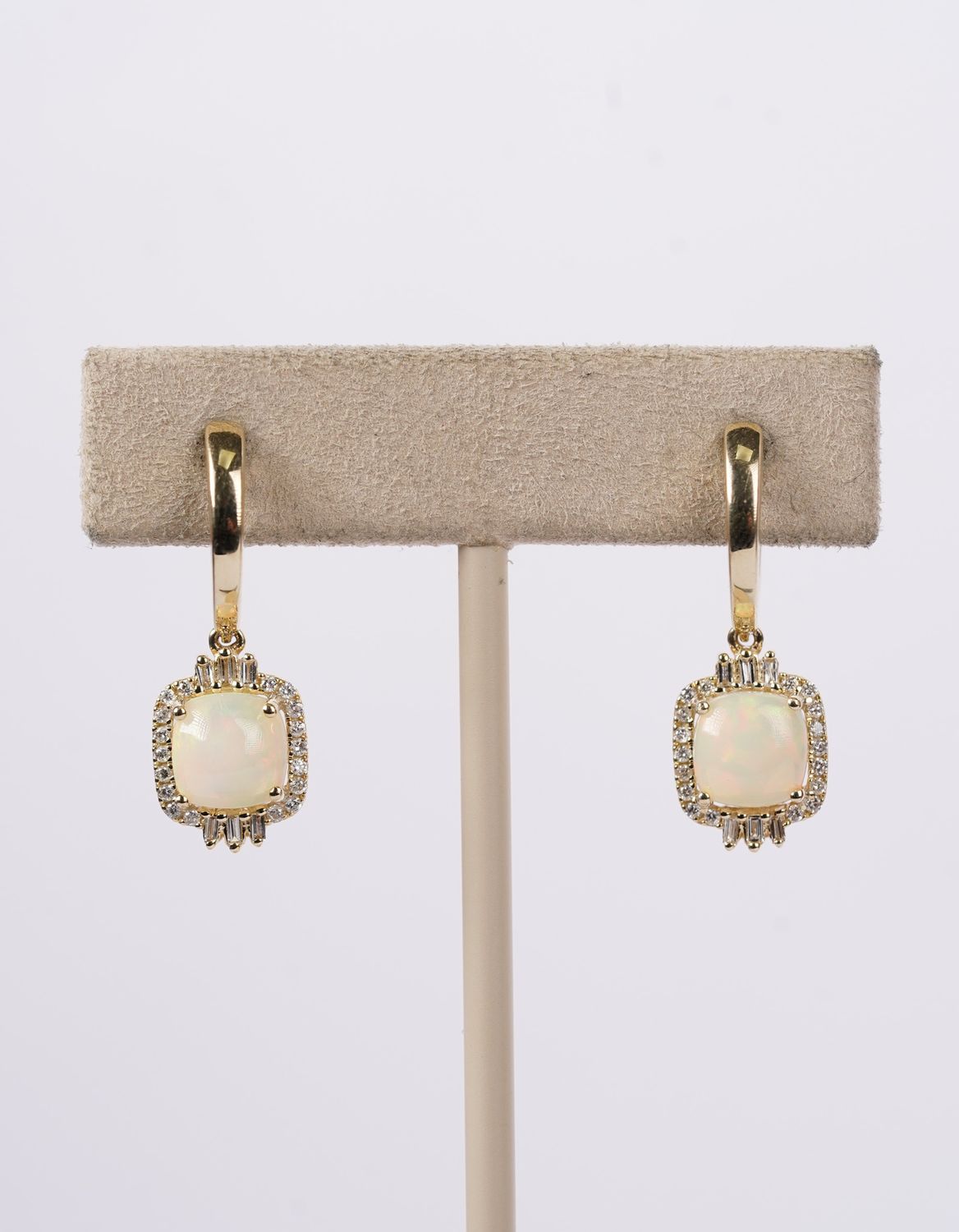 IETX- 14KY 5.15g 2.09ctw Opal &amp; Diamond Halo Earrings
