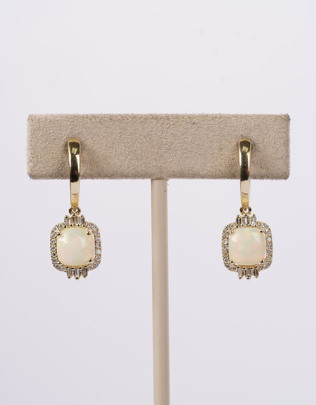 IETX- 14KY 5.15g 2.09ctw Opal &amp; Diamond Halo Earrings