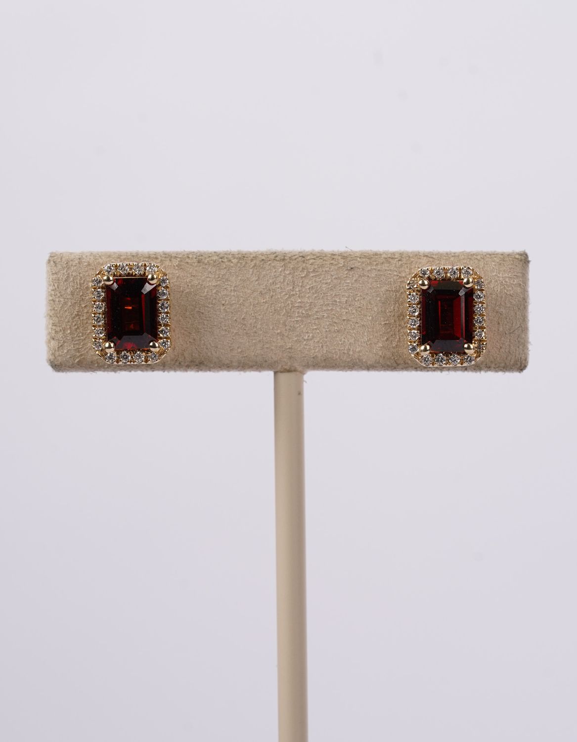 EBRX- 14KY 3.00g 2.60ctw Garnet &amp; Diamond Halo Earrings