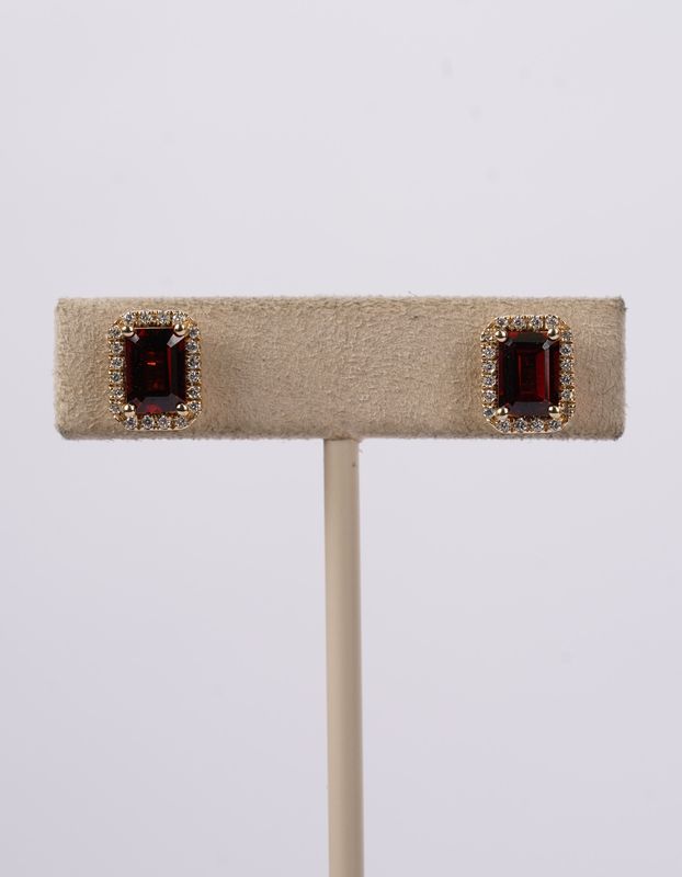 EBRX- 14KY 3.00g 2.60ctw Garnet &amp; Diamond Halo Earrings
