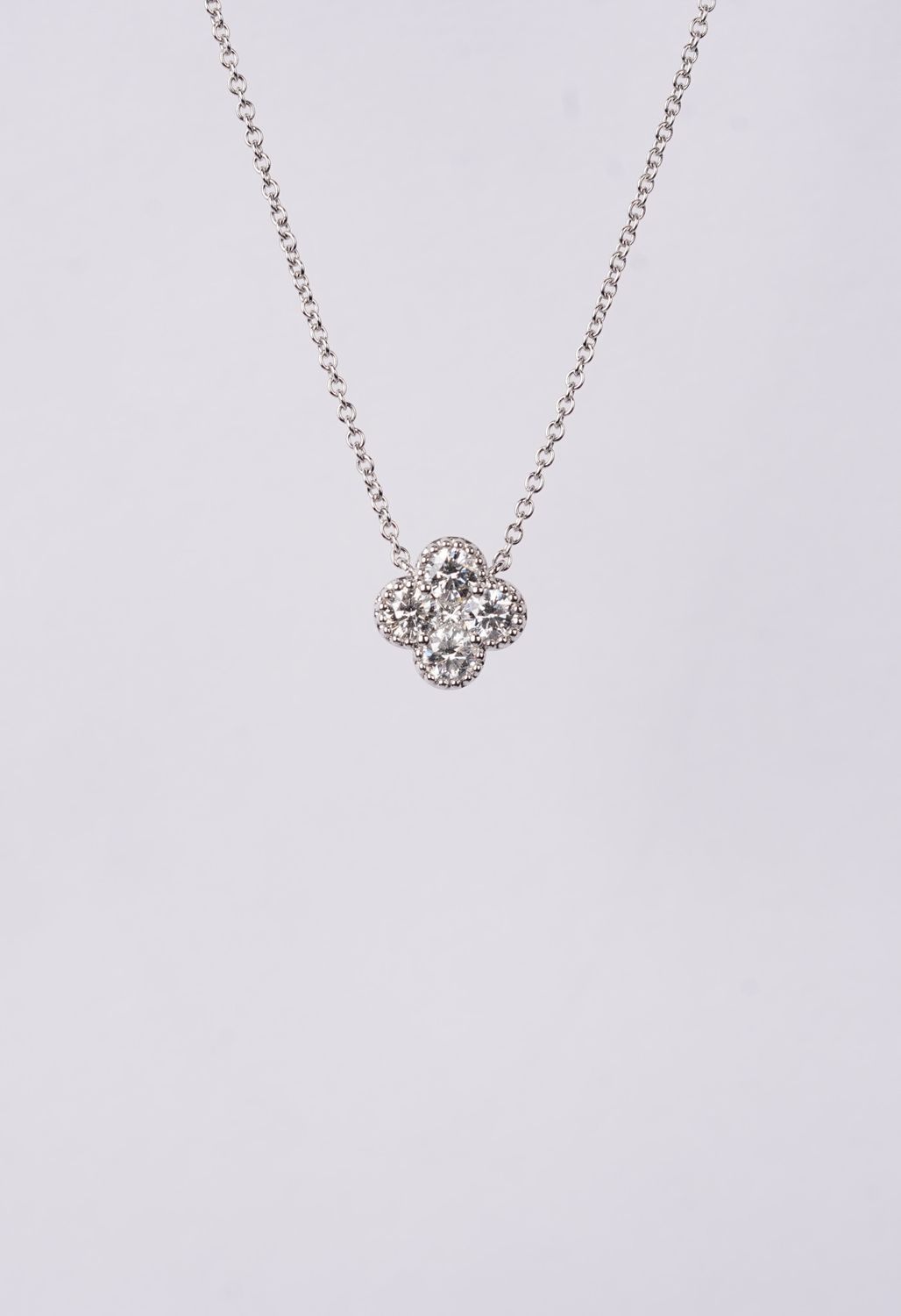 RTIX- 18KW 2.43g .46ctw Diamond Clover Pendant 16-18&quot;