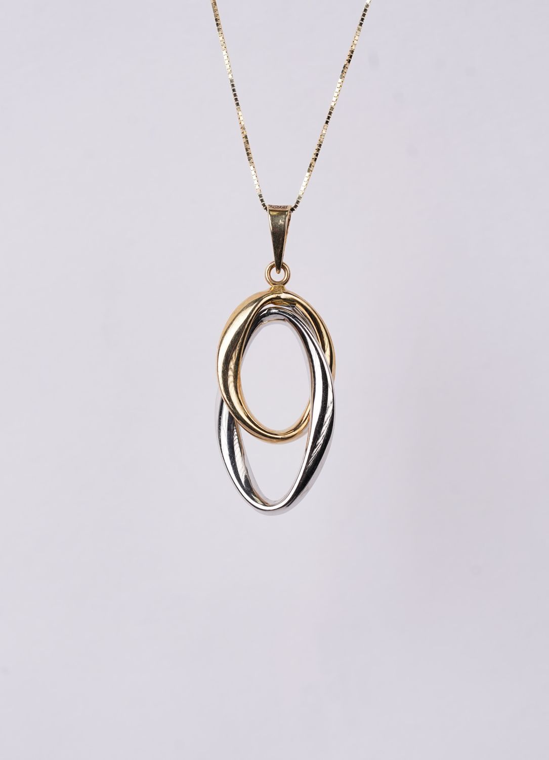 VET- 14KWY 2.95g Geometric Pendant 18&quot;