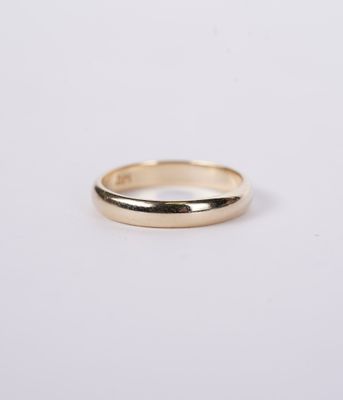 VNTX- 14KY 2.94g 3.5mm Wedding Band (size 7)