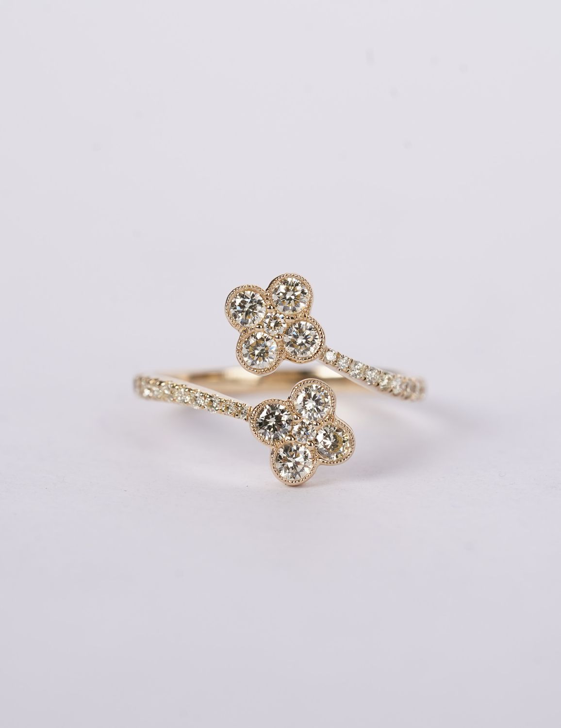 RAEX- 14KY 2.31g .67ctw Diamond Alhambra Fashion Ring (size 7)