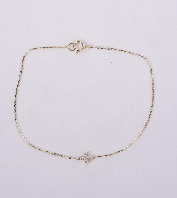 VBE- 14KY .58g .09ctw Diamond Cross Bracelet 7&quot;