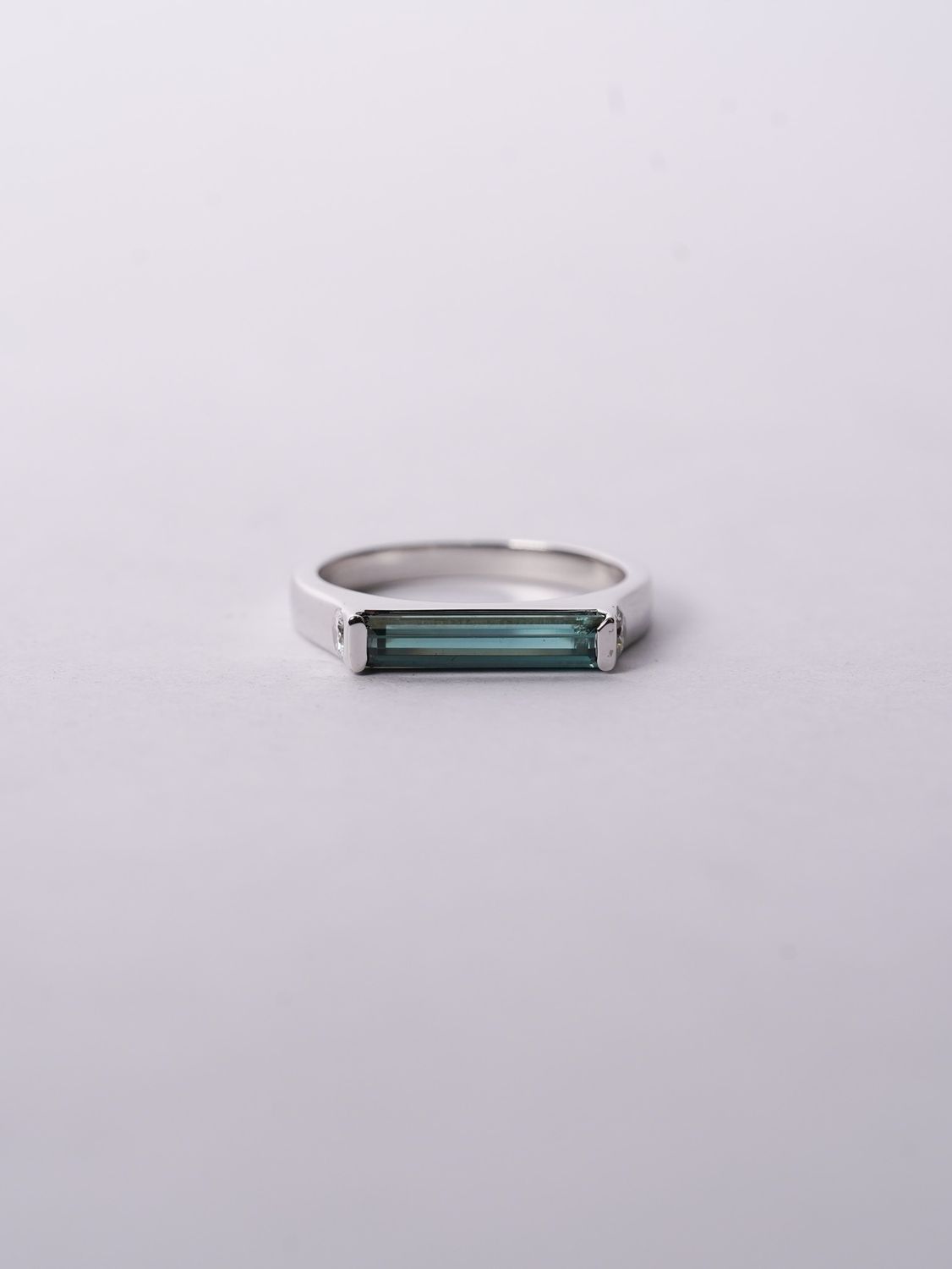 BTTX- 14KW 3.66g 1.17ctw (1.03ctr) Tourmaline &amp; Lab Diamond Half Bezel Ring (size 7)