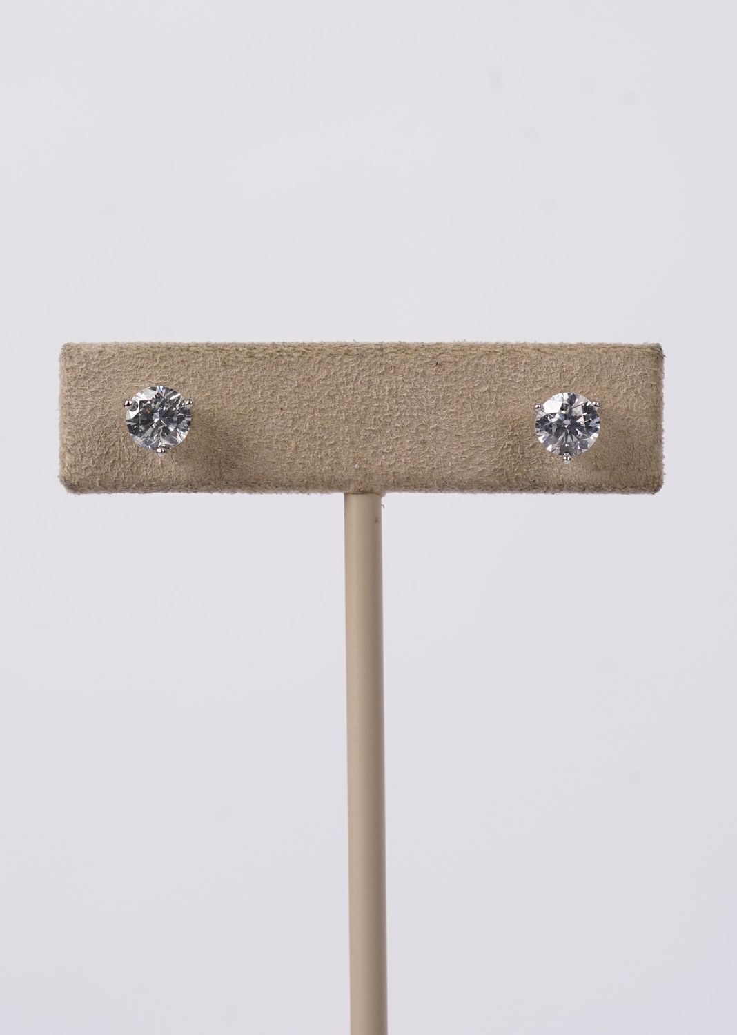 EETX- 14KW 1.61g 1.02ctw G-H/SI2-I1 Round Diamond Solitaire Earrings