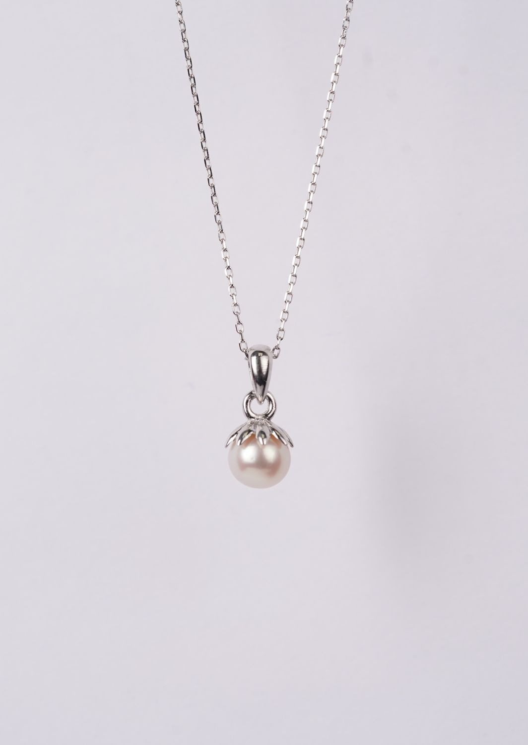 ATX- Sterling Silver 7.5mm Freshwater Pearl Necklace 16-18&quot;